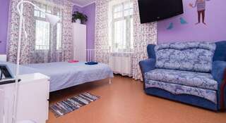 Хостел Kryshi Mira Санкт-Петербург Двухместный номер с балконом и общей ванной комнатой-10
